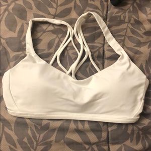 Lululemon white sports bra 4 strappy back